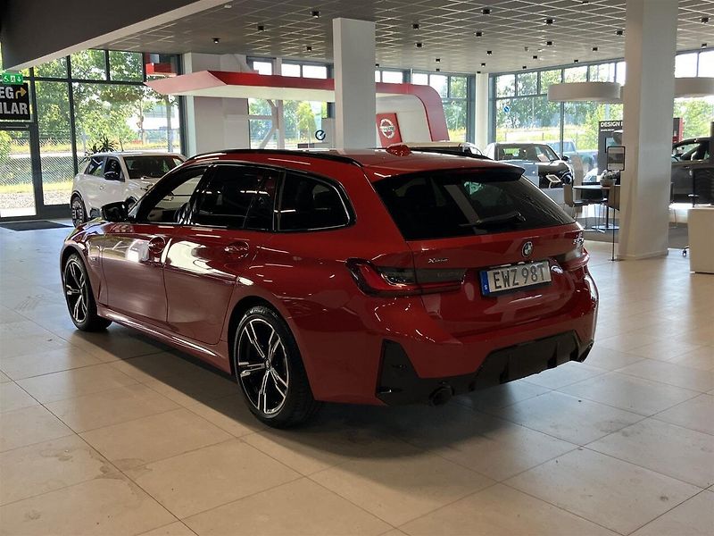 BMW Řada 3 330e xDrive M-Sport ACC Kam Ta - fotka 2 z 13