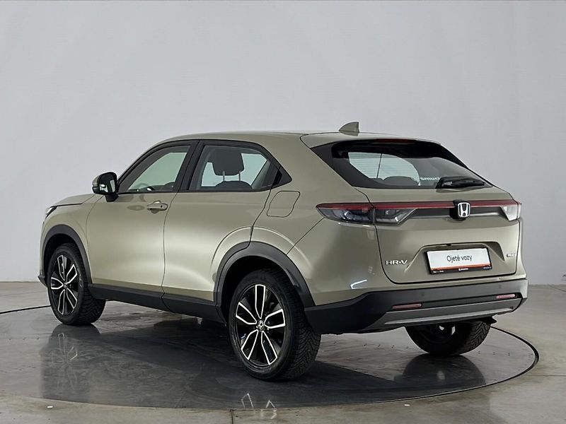 Honda HR-V Elegance e-CVT - fotka 15 z 26