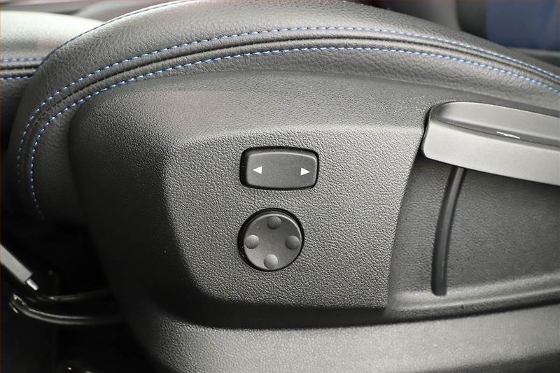 BMW Řada 1 (2021) M Sport 116d - fotka 20 z 21