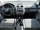 Volkswagen Touran (2006) 1.9TDi, AC, TZ - náhled 8