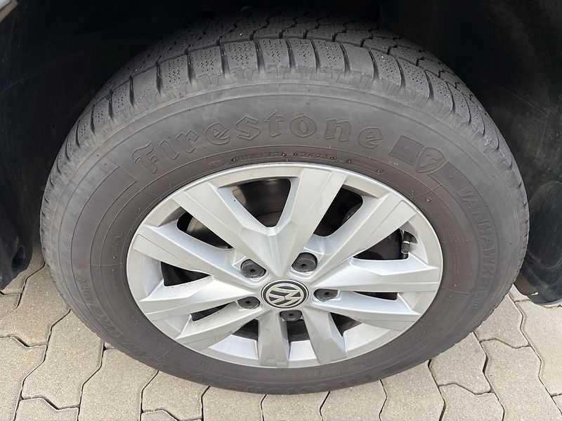 Volkswagen Multivan 2.0 TDi 110kW BULLI WEBASTO - fotka 14 z 17