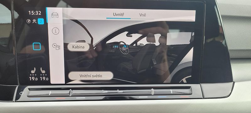 Volkswagen Golf (2021) 8 1,5TSi 96kW Life FuLLeD - fotka 37 z 45