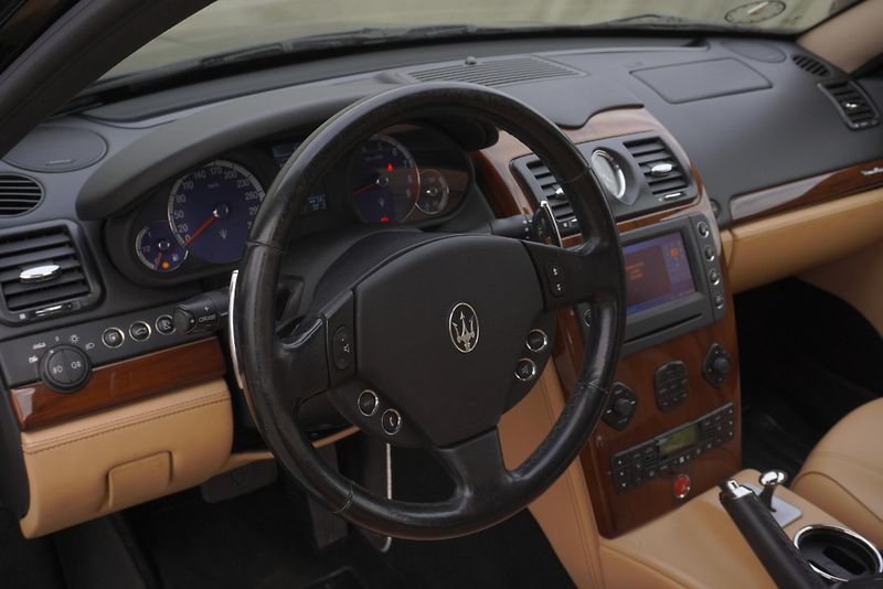Maserati Quattroporte (2007) 4.2i 295 kW AUTOMAT - fotka 28 z 46