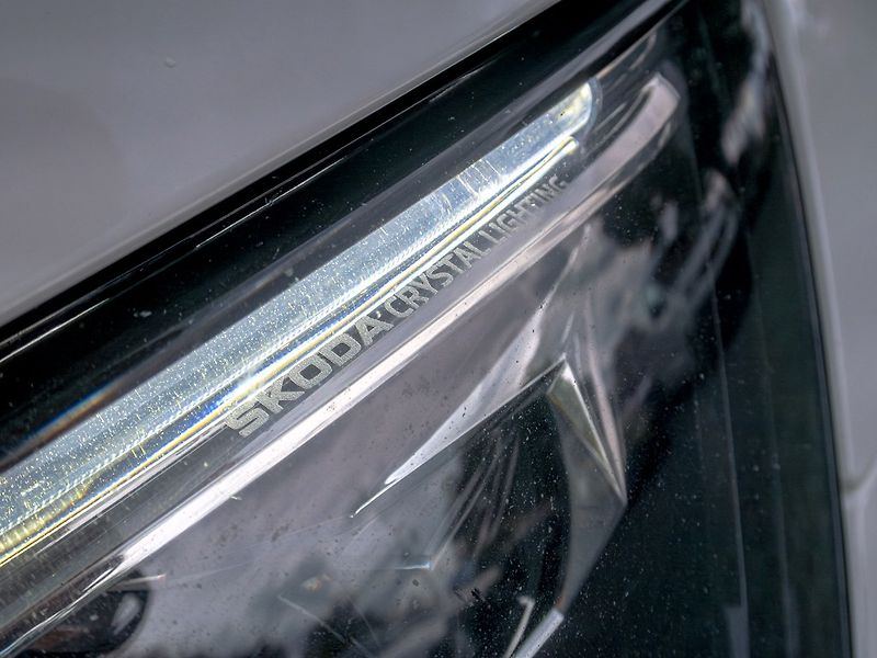 Škoda Scala (2019) ČR 1.6TDI DSG – ČERNÝ STROP - fotka 10 z 46