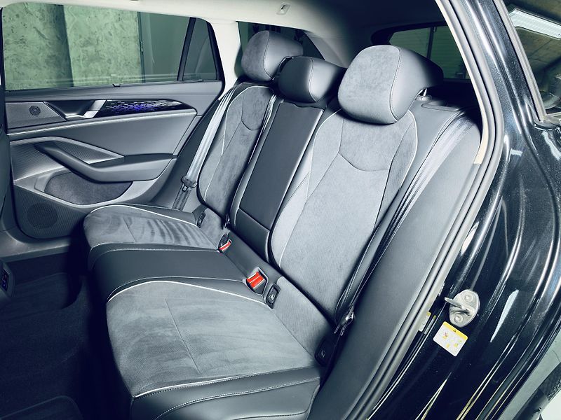 Volkswagen Passat (2026) 2.0TDI*STYLE*IQ*TAŽNÉ*ACC*HUD* - fotka 31 z 36