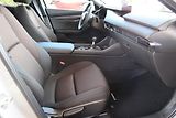 Mazda 3 (2026) HB 2,5G 140k Centre-Line,Style - náhled 17