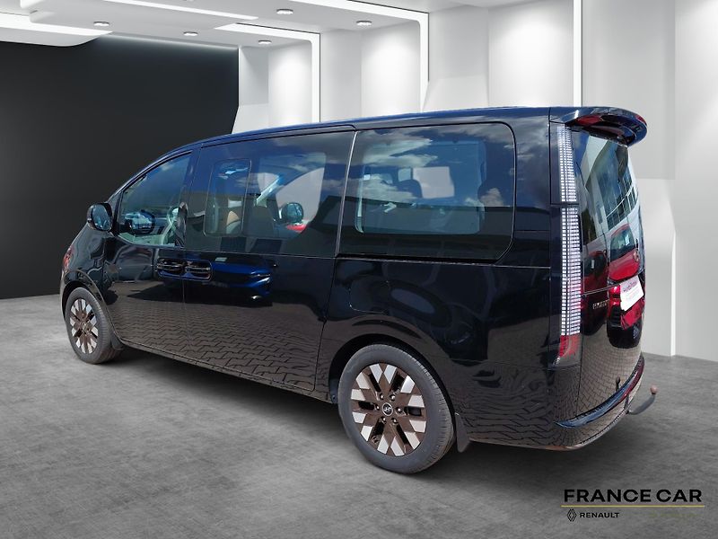 Hyundai Staria (2024) 2.2D 4x4 DCT LUXURY BRASS PANO - fotka 7 z 29