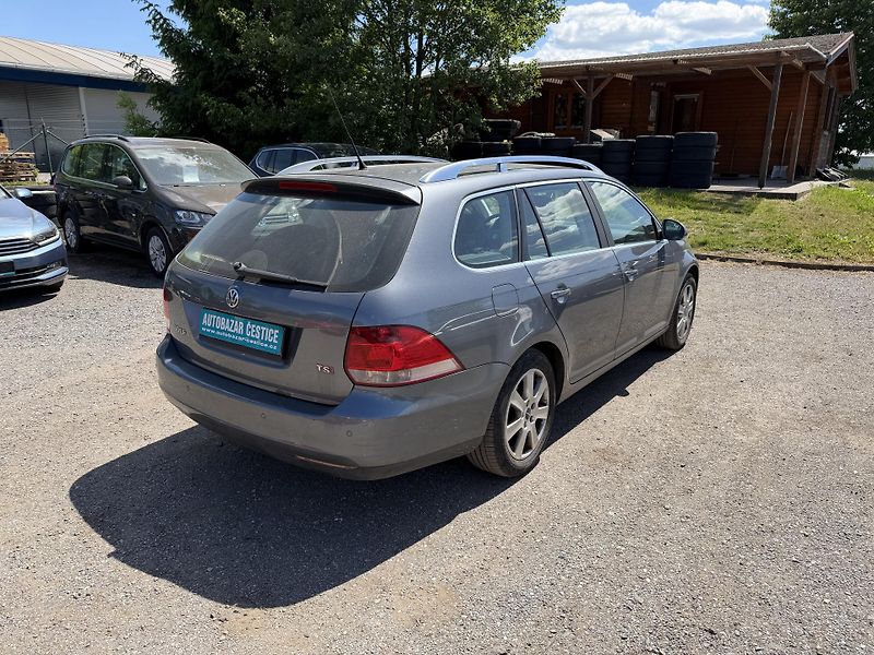 Volkswagen Golf 1.4 TSI - fotka 6 z 20