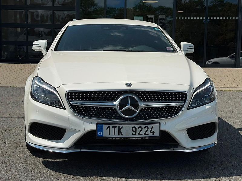 Mercedes-Benz CLS 350d 4MATIC Shooting brake - fotka 2 z 15