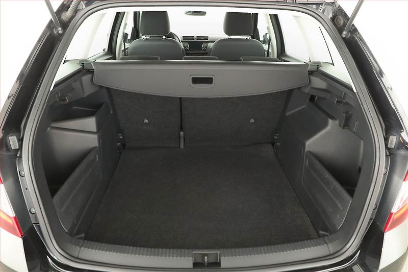 Škoda Fabia (2019) 1.0 TSI, ČR,1.maj, Tempomat - fotka 10 z 15
