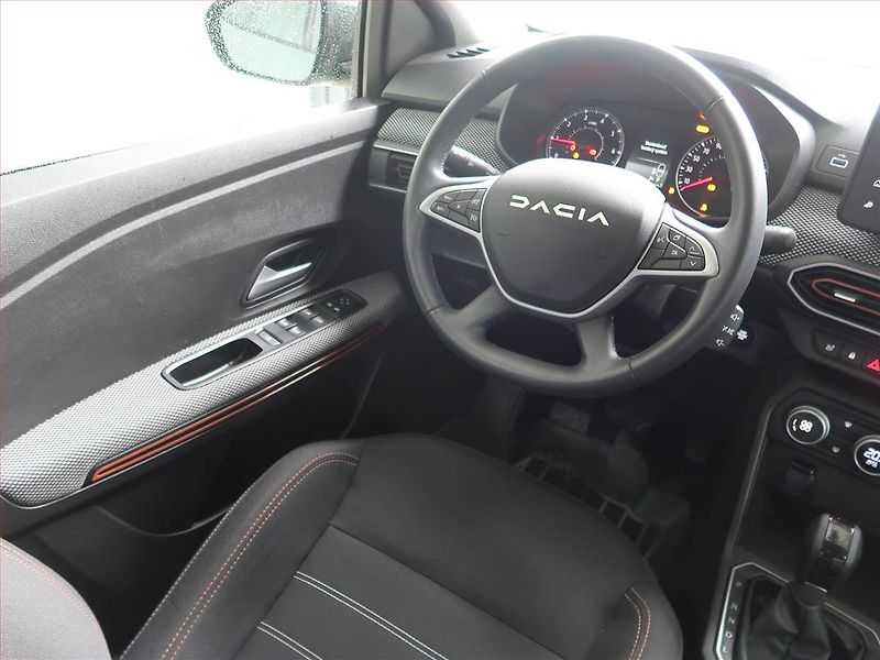 Dacia Sandero (2023) Stepway Expression 1.0 TCe - fotka 7 z 18
