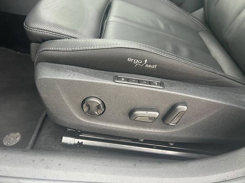 Škoda Octavia Exclusive Selection  7DSG m-HE - fotka 7 z 26