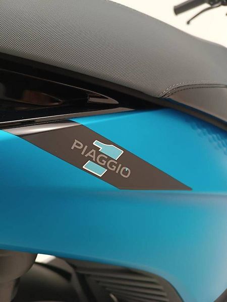Piaggio 1 Active (2024) Artic mix (sleva 14.000.-) - fotka 9 z 12