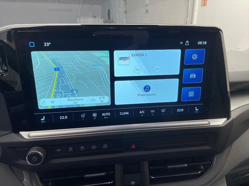 Volkswagen Caravelle (2026) Nový T7 Style 2,0 TDI 4MOT 8AU - fotka 27 z 37