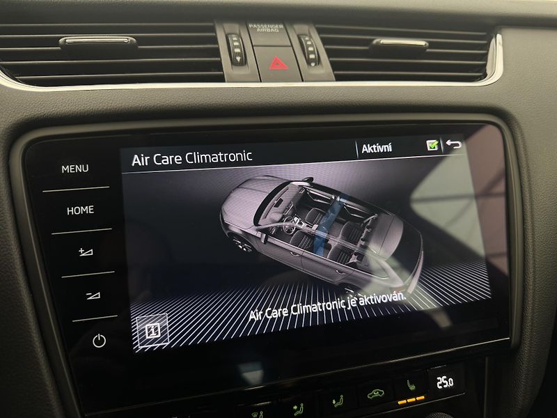 Škoda Octavia 1.6tdi*85kw*Manuál*Kůže*LED* - fotka 30 z 34