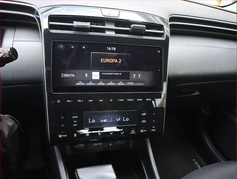 Hyundai Tucson (2021) 1.6 CRDi 48V MHEV, Automat - fotka 12 z 19