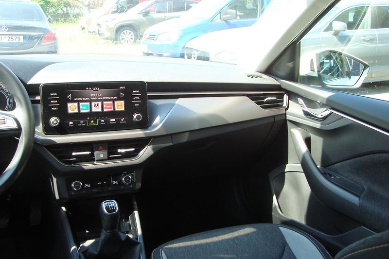 Škoda Kamiq (2020) Style 1.0 TSi,ČR,1Maj.S.Kniha - fotka 41 z 74