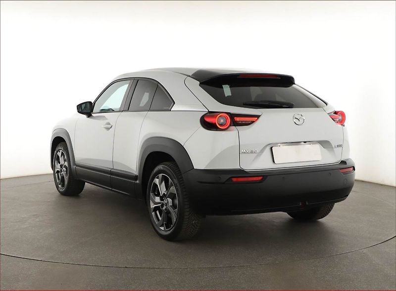 Mazda MX-30 (2021) e-Skyactiv, SoH 93%, Automat - fotka 4 z 22