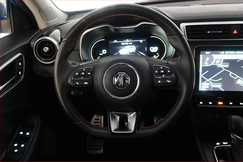 MG ZS (2022) Exclusive 1.0 Turbo, Automat - fotka 15 z 18