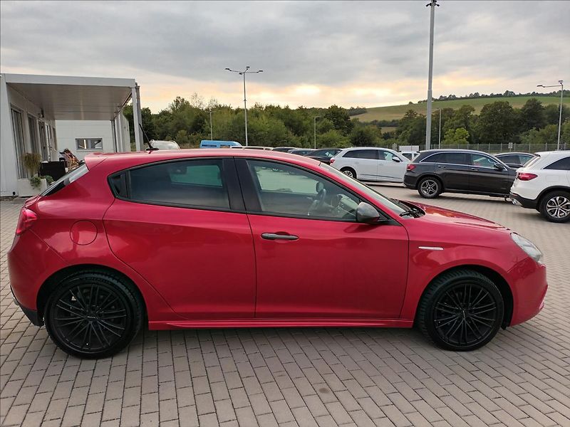 Alfa Romeo Giulietta 1,6 1.6 JTD,77KW,SPRINT,TAŽNÉ, - fotka 4 z 42