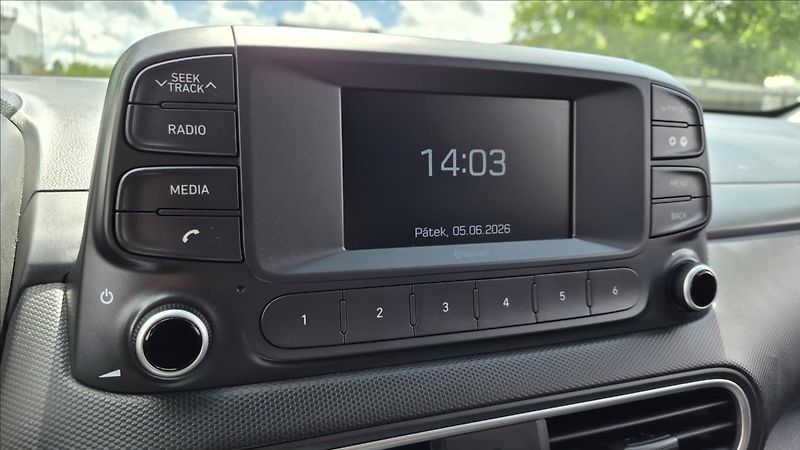 Hyundai Kona 1,6 T-GDI Style 4x4 DCT DPH CZ - fotka 17 z 21