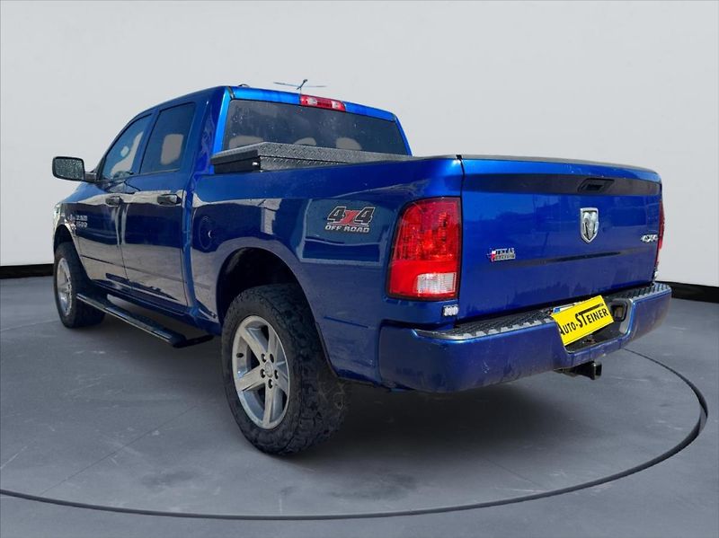 Dodge RAM 1500 3,6 i - fotka 7 z 16