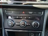 Seat Leon (2016) 1.6TDi, AC, TZ, park.čidla - náhled 15