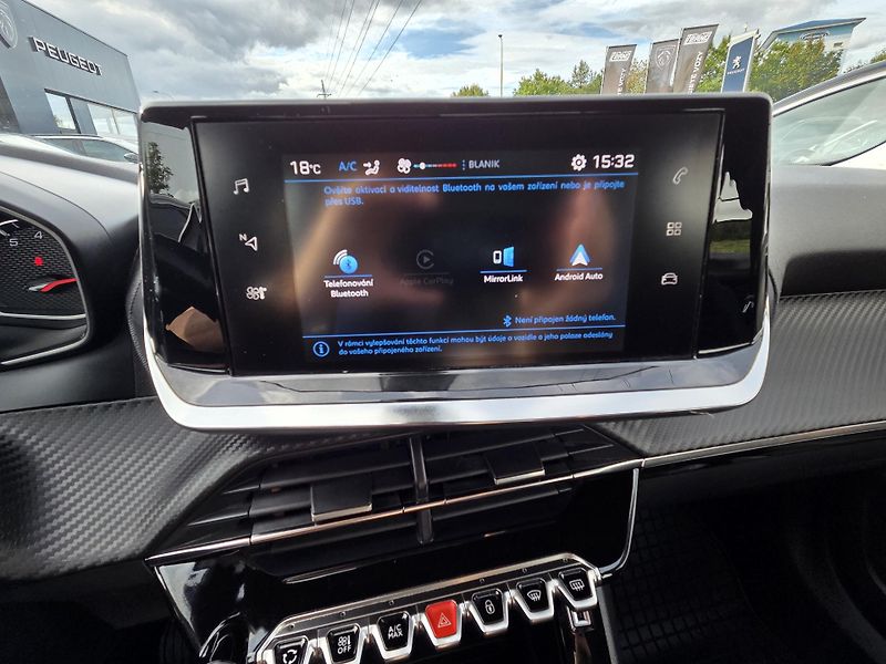 Peugeot 2008 (2020) 1.5 BHDi 100 ACTIVE MAN5 - fotka 18 z 25