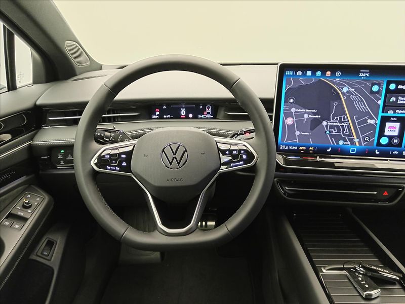 Volkswagen ID.7 Tourer Pro People 210 kW, 77 kWh - fotka 16 z 19