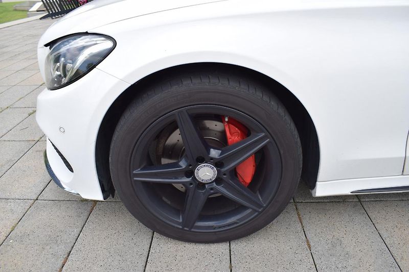Mercedes-Benz Třídy C (2014) C220d/AMG paket/Sound motoru - fotka 4 z 26