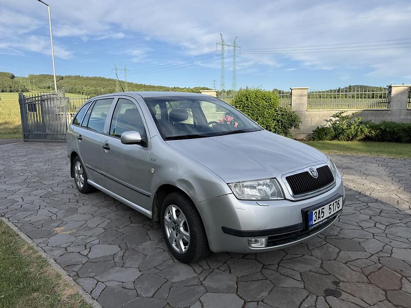 Škoda Fabia (2004) Combi - fotka 10 z 16