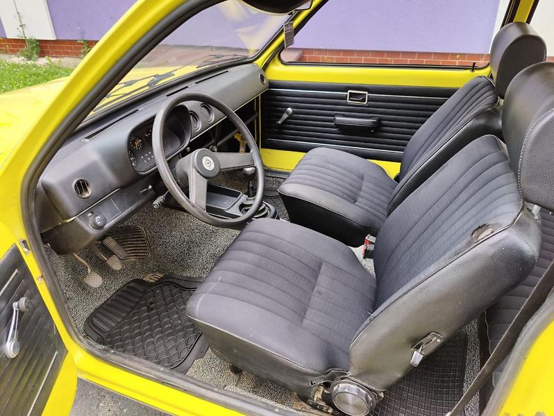 Opel Kadett - C  původní stav - fotka 10 z 20