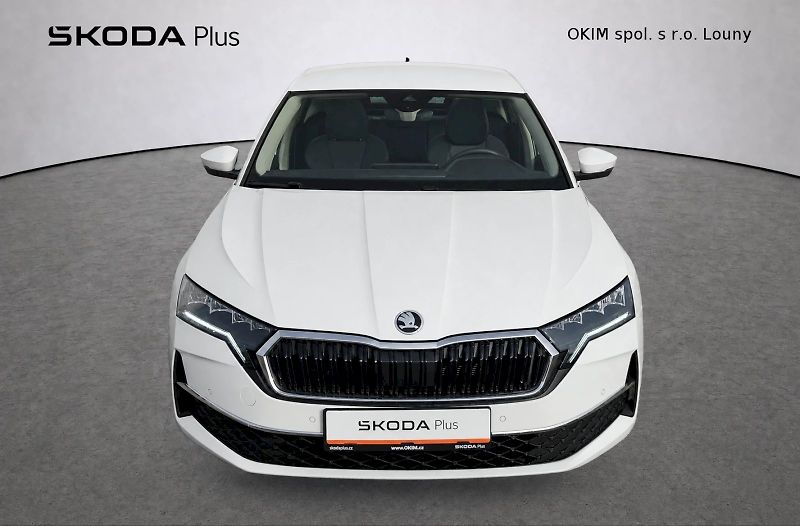Škoda Octavia (2025) Top Selection 1,5 Tsi 110 Kw D - fotka 4 z 39
