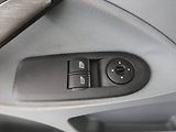 Ford C-MAX (2008) 1.6 i, po STK, plně pojízdný - náhled 17