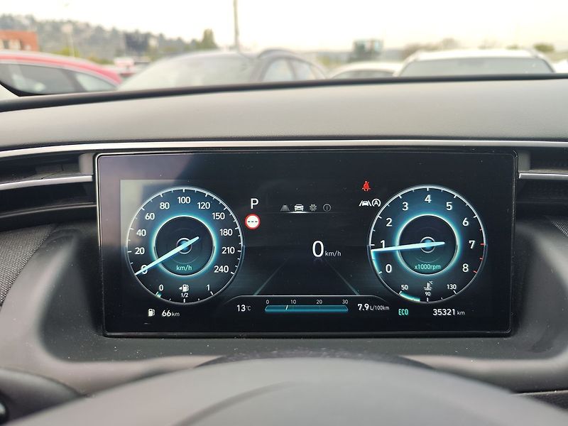 Hyundai Tucson 1.6 T-GDI/110kW Smart DCT - fotka 15 z 31