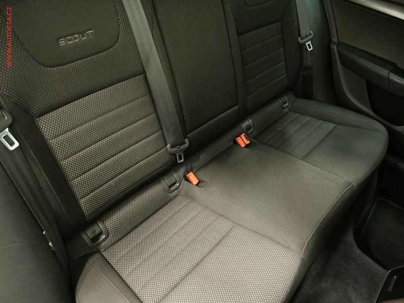 Škoda Octavia (2016) 2.0 TDi 4x4, ČR, Scout. - fotka 13 z 21