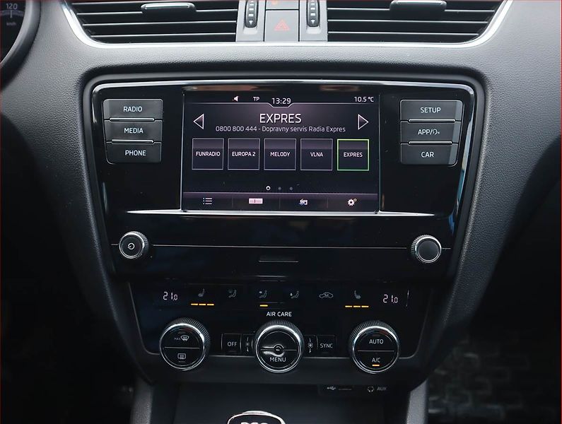 Škoda Octavia (2018) 2.0 TDI, 4X4, Automat - fotka 12 z 19