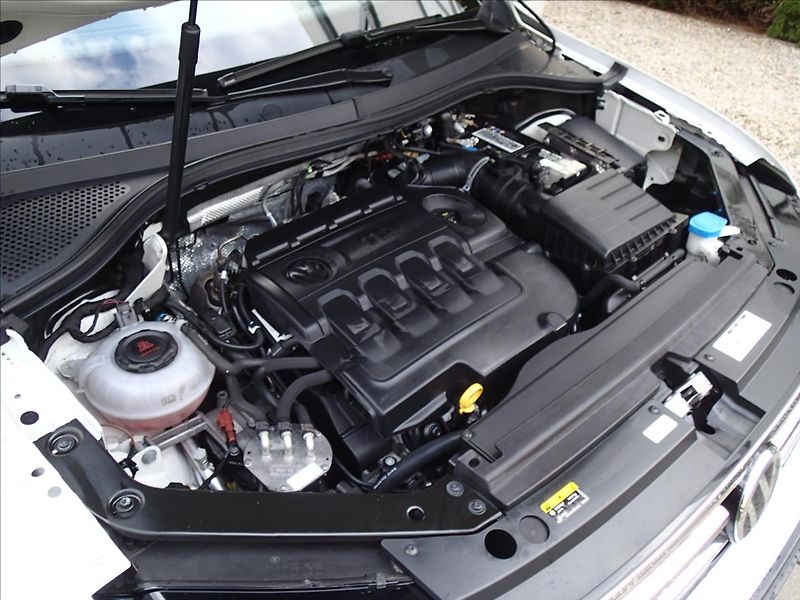 Volkswagen Tiguan 2,0 ČR, 4x4, Tažné - fotka 68 z 73