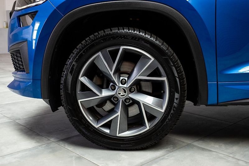Škoda Kodiaq 147 4x4 SPORTLINE EXC*TAŽNÉ*ČR - fotka 44 z 52