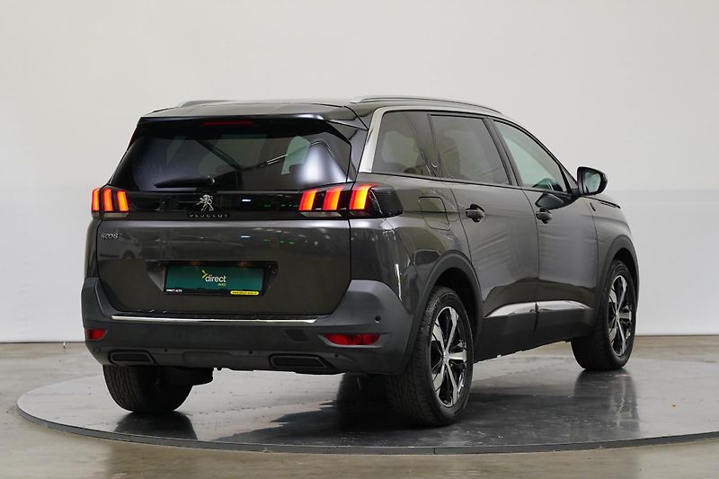 Peugeot 5008 - fotka 3 z 6