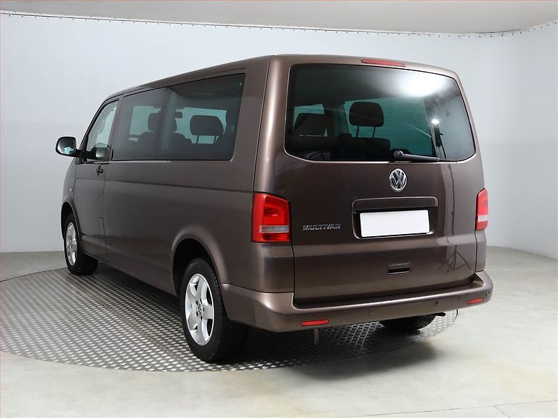 Volkswagen Multivan (2011) Comfortline 2.0 TDI - fotka 4 z 17