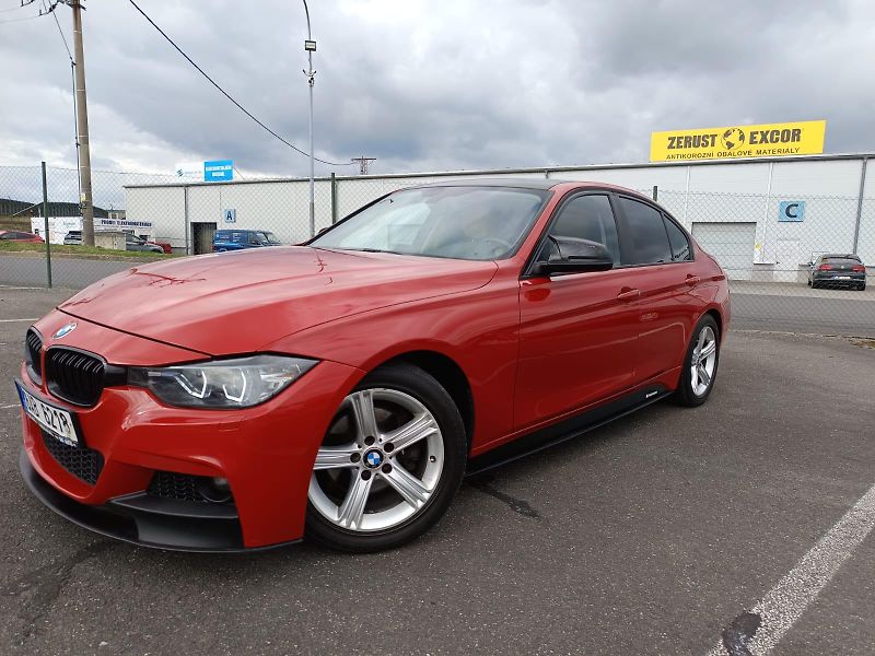 BMW Řada 3 (2013) - fotka 3 z 41