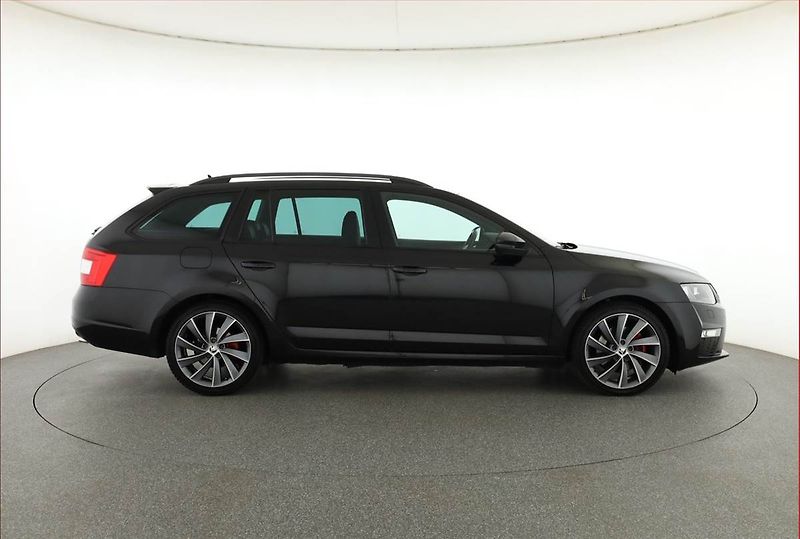 Škoda Octavia (2016) RS 2.0 TDI, Automat, Kůže - fotka 6 z 20