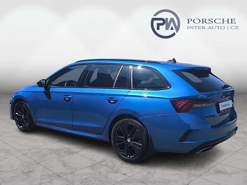 Škoda Octavia 2.0 TDi RS DSG - fotka 9 z 27