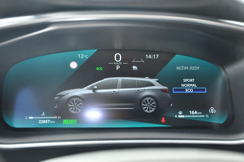 Toyota Corolla 1.8 Hybrid KOMBI - fotka 15 z 19