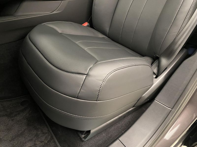 Land Rover Range Rover Sport (2026) P460e DYNAMIC SE AWD AUT  - fotka 26 z 74