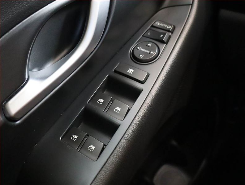 Hyundai i30 (2018) Premium 1.6 CRDi, Navi - fotka 19 z 21