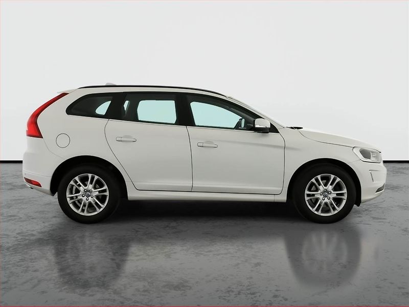 Volvo XC60 (2015) D5, 4X4, Automat, Serv.kniha - fotka 6 z 20