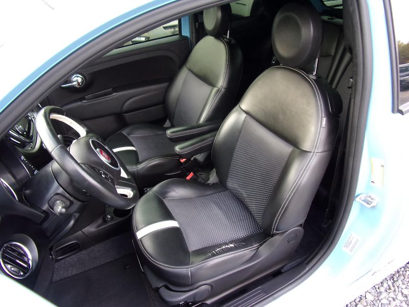 Fiat 500e (2017) 24kWh ATRAKTIVNÍ BARVA+VÝBAVA  - fotka 16 z 20