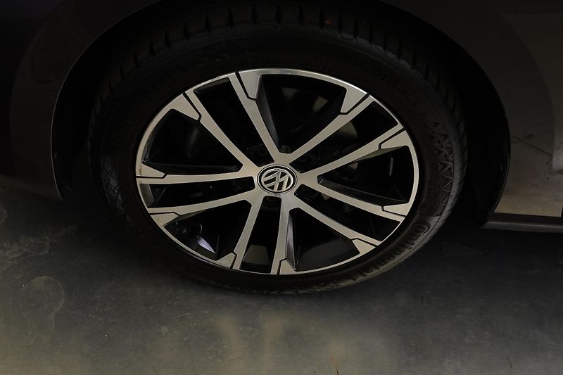Volkswagen Golf - fotka 10 z 28